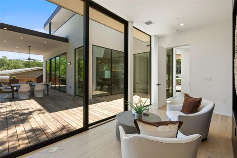 Tiny photo for 2502 Barhill DR, Austin, TX 78704 (MLS # 6271288)