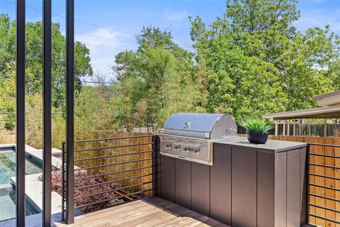 Tiny photo for 2502 Barhill DR, Austin, TX 78704 (MLS # 6271288)