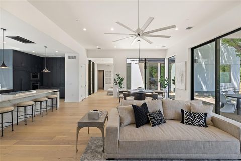 Tiny photo for 2502 Barhill DR, Austin, TX 78704 (MLS # 6271288)