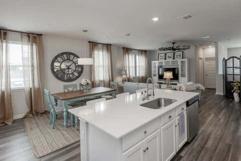 Photo of 7915 Mellencamp DR, Austin, TX 78744 (MLS # 8835353)