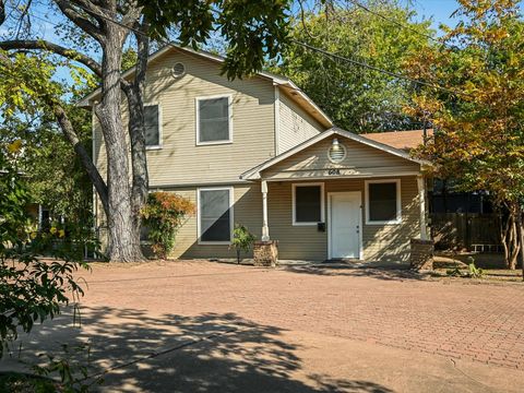 Photo of 608 W Oltorf ST #A, Austin, TX 78704 (MLS # 1727229)