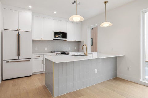 Tiny photo for 3528 Gonzales ST #1B, Austin, TX 78702 (MLS # 3159919)