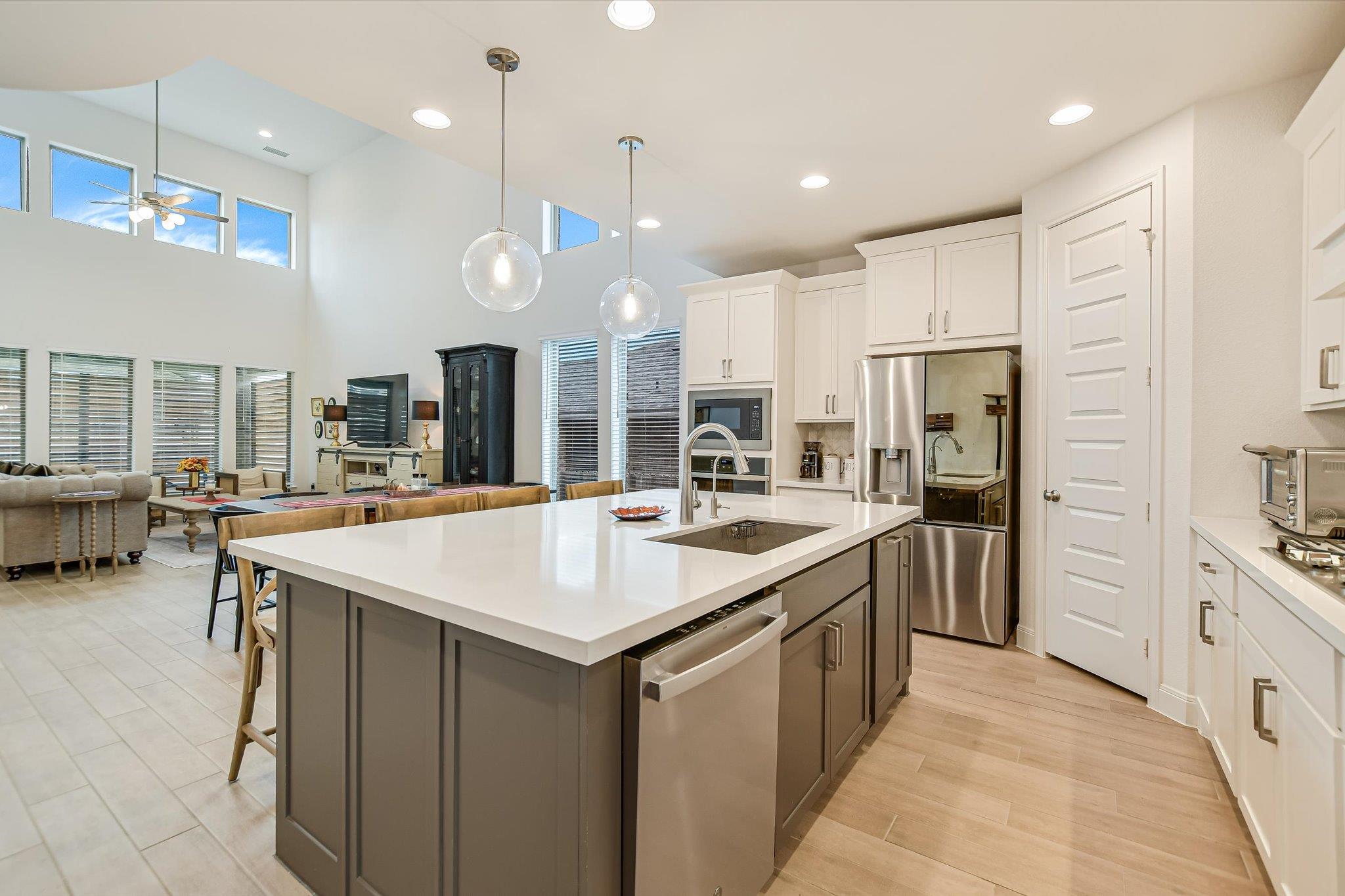 228 Gary Wayne DR