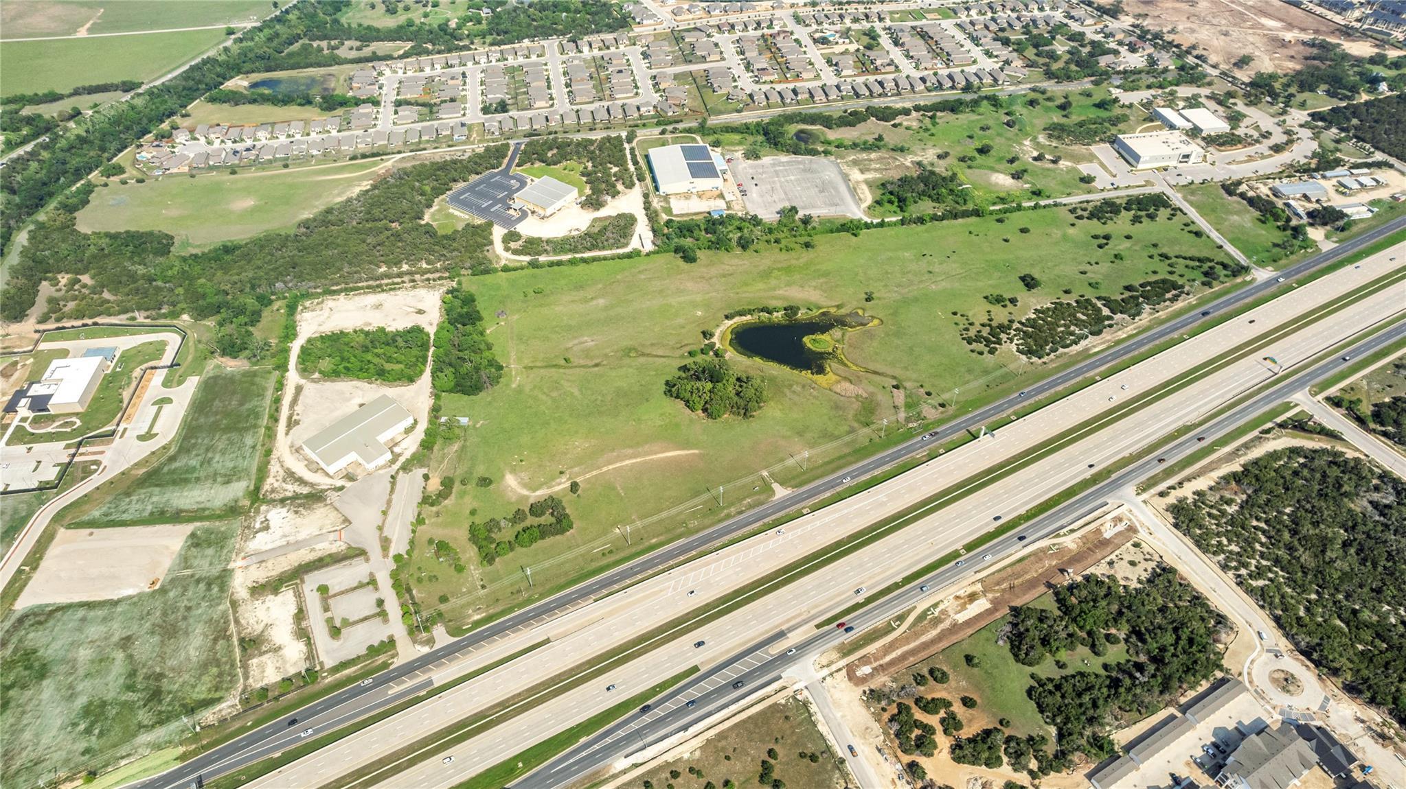 351 County Road 271 (Tollway 183-A)