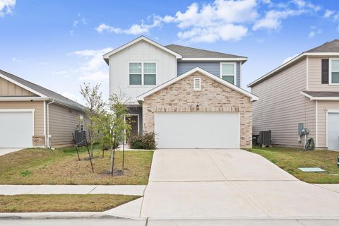 109 Gray Fox LOOP Hutto TX 78634