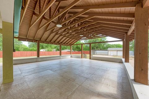 Tiny photo for 903 N Neans DR, Austin, TX 78758 (MLS # 3891950)