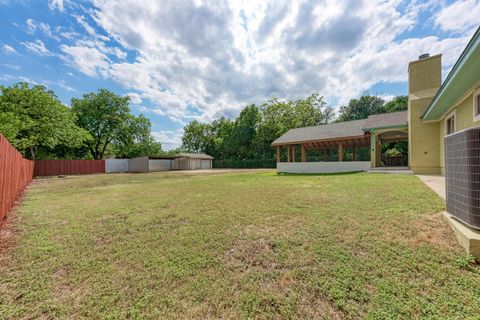 Tiny photo for 903 N Neans DR, Austin, TX 78758 (MLS # 3891950)