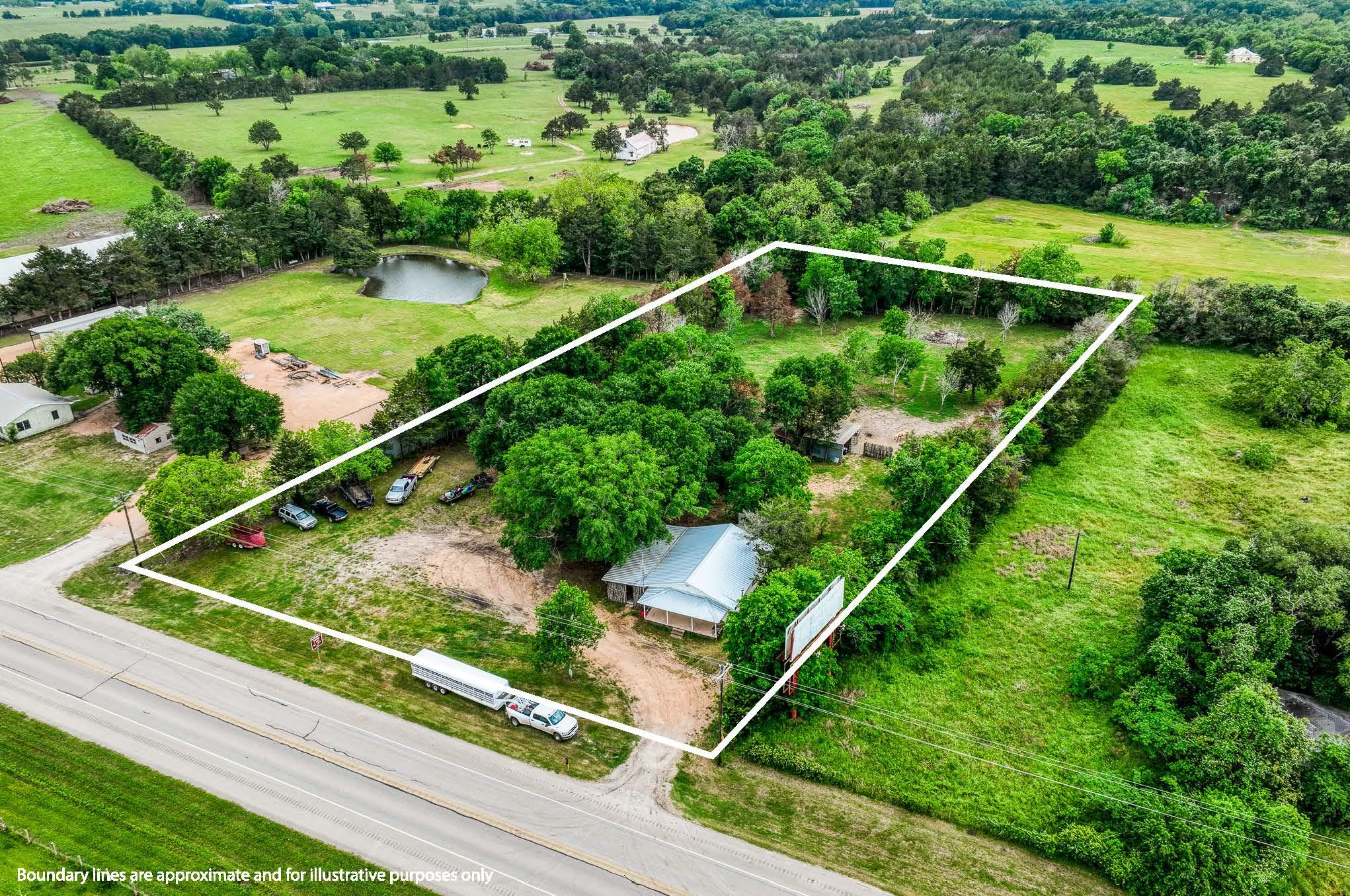 11235 Highway 159 W