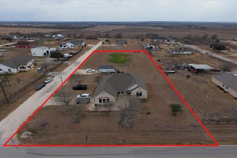 106 Luna Vista CV Del Valle TX 78617