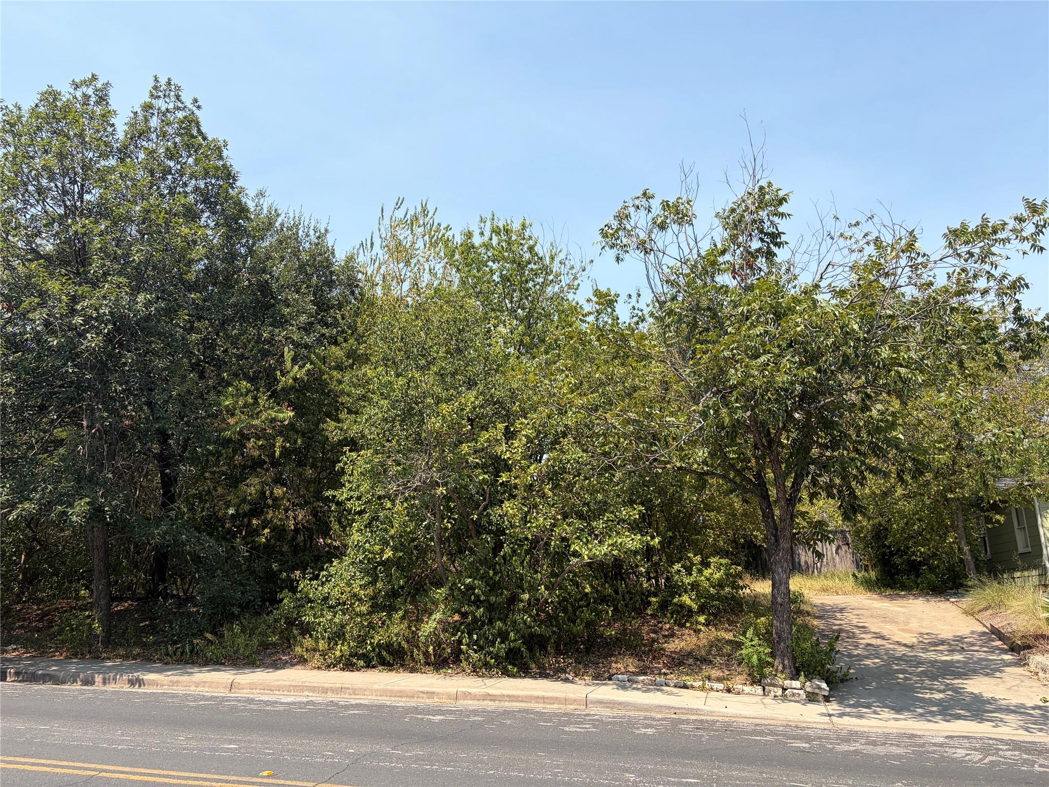 2008 Travis Heights BLVD