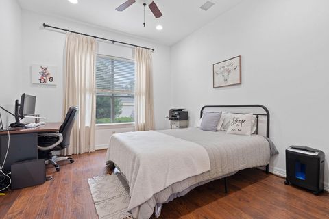 Tiny photo for 18 Tourney LN, The Hills, TX 78738 (MLS # 4473251)