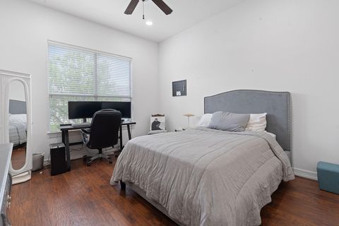 Tiny photo for 18 Tourney LN, The Hills, TX 78738 (MLS # 4473251)