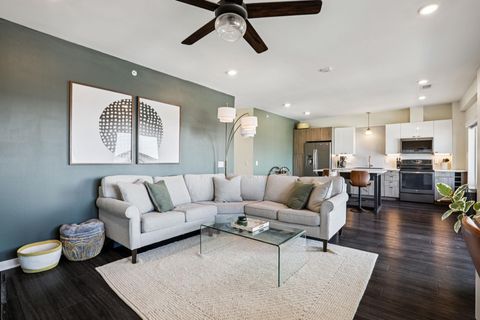 Photo of 4361 S Congress Ave #529, Austin, TX 78745 (MLS # 5938313) Photo of 4361 S Congress Ave #529, Austin, TX 78745 (MLS # 5938313)