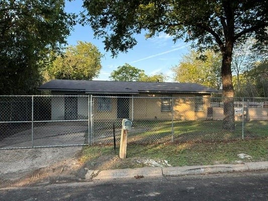 308 E LOLA DR, AUSTIN, TX 78753 - Image 511ae6e35c4ce877c57db6f975d62828/2780922716
