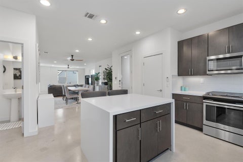 Tiny photo for 4020 Airport BLVD #7, Austin, TX 78722 (MLS # 3180945)
