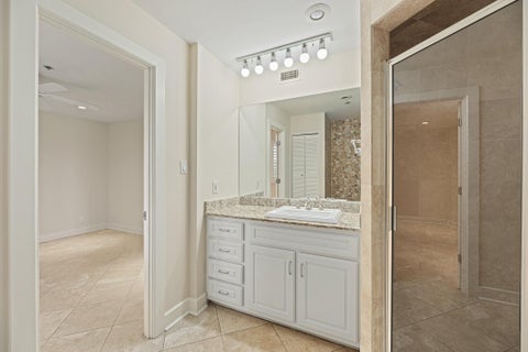 Tiny photo for 40 N Interstate 35 Highway #5A1, Austin, TX 78701 (MLS # 5612690)