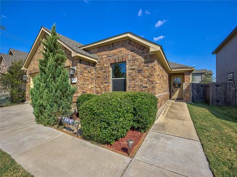 A home in Del Valle