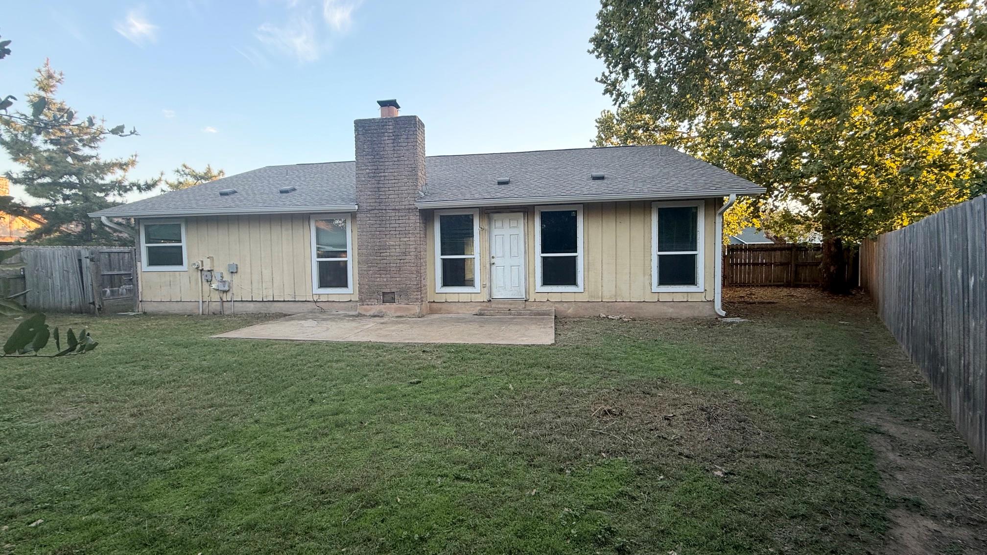 3508 Monument DR
