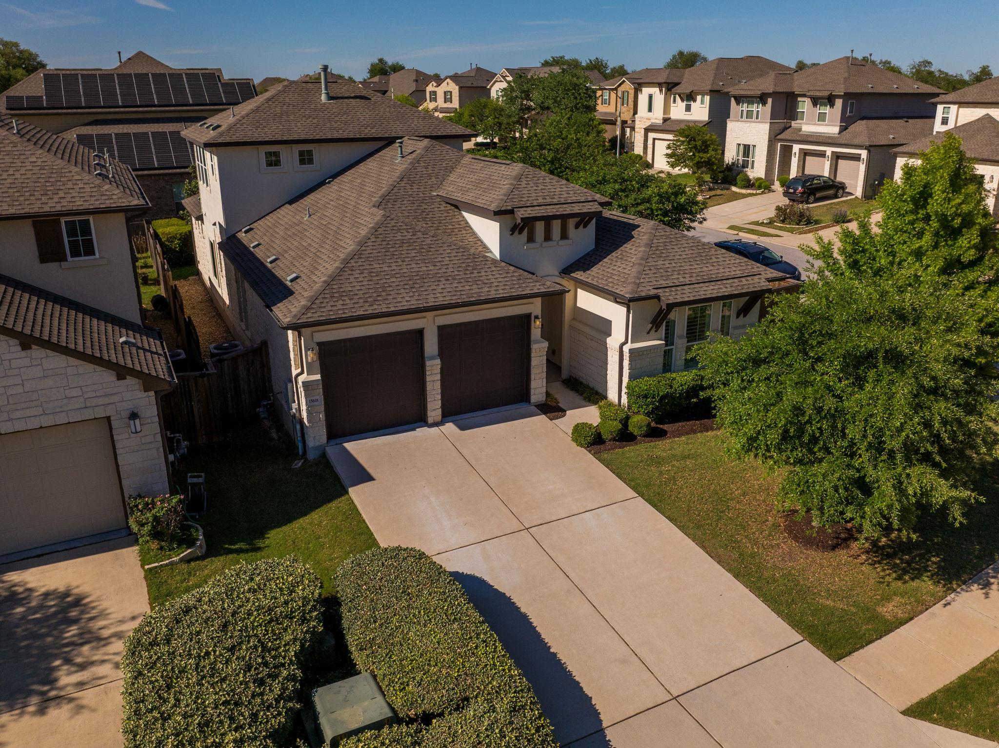 15618 Bended Knee DR