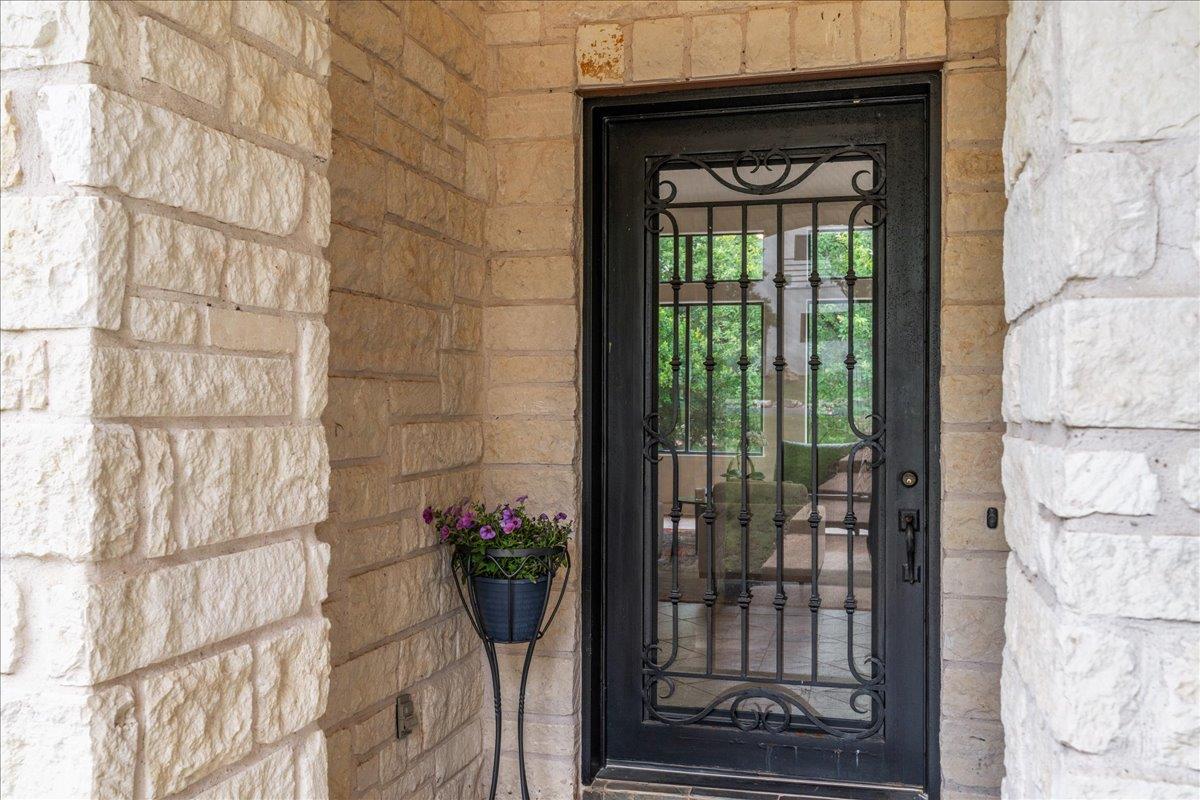 37 Autumn Oaks DR