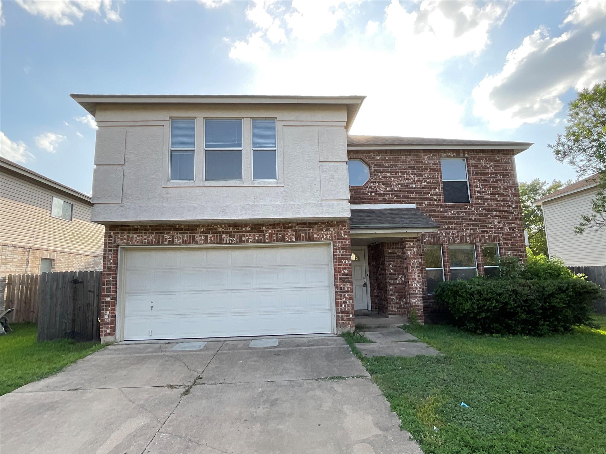1172 Southern PL