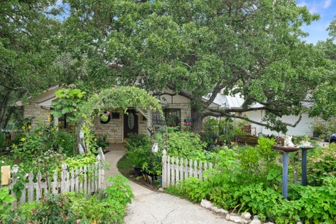 Photo of 3413 Fm 1185, Lockhart, TX 78644 (MLS # 3870266)