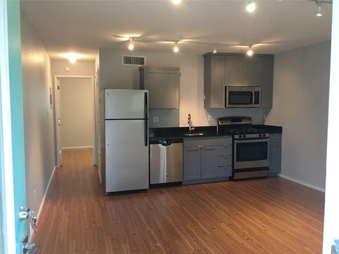 Photo of 5306 Woodrow Avenue Ave #102, Austin, TX 78756 (MLS # 7073477)