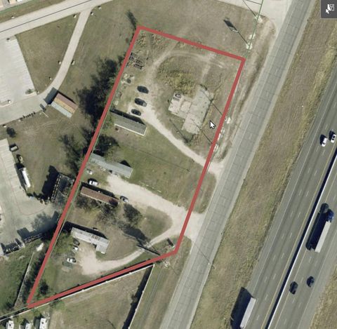 13615 N Interstate 35 Highway Jarrell TX 76537