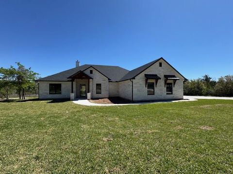 Photo of 123 Lariat CT, Bastrop, TX 78602 (MLS # 5715915)