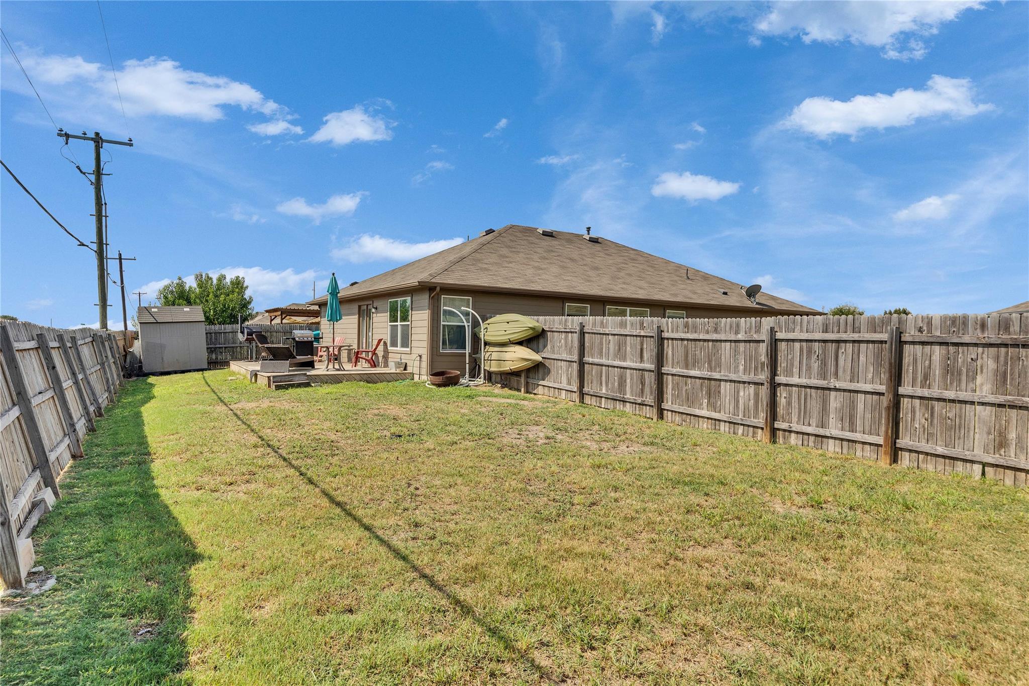 100 Quarton DR