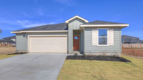 Photo of 331 YELLOWSTONE DR, Kyle, TX 78640 (MLS # 3977724)