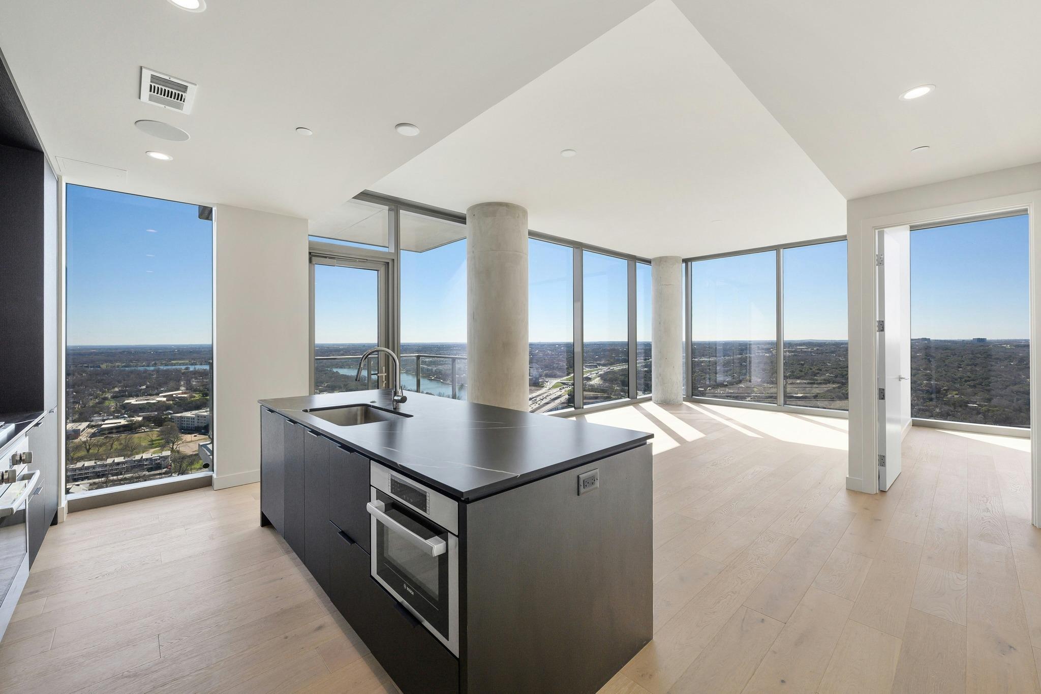 44 East Ave 3010