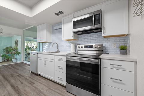 Tiny photo for 8906 Trone CIR #A, Austin, TX 78758 (MLS # 1079117)