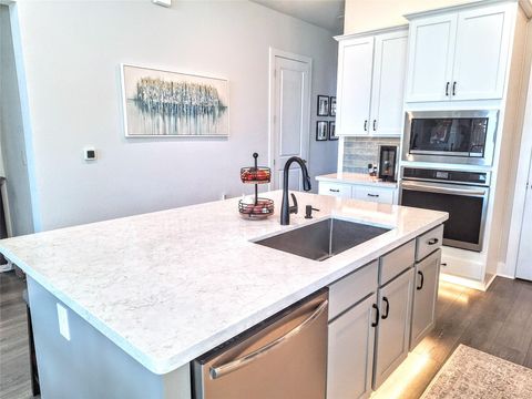 Tiny photo for 17405 Hattie TRCE, Austin, TX 78738 (MLS # 9059452)