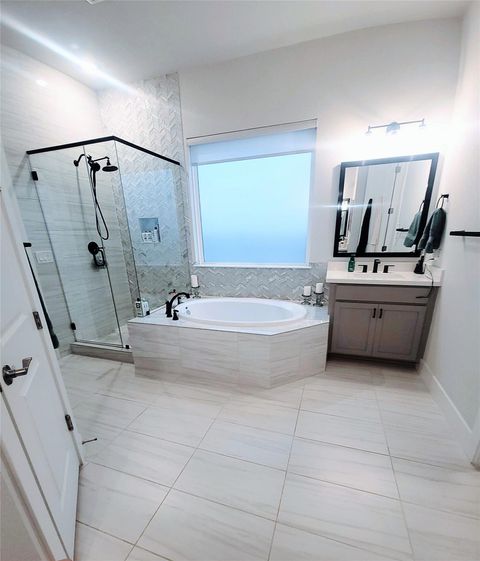 Tiny photo for 17405 Hattie TRCE, Austin, TX 78738 (MLS # 9059452)