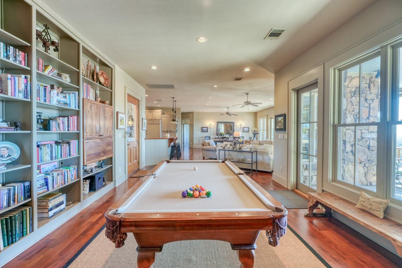 244 Scenic View DR