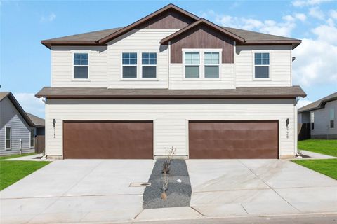 131-135 Nespral DR San Antonio TX 78253