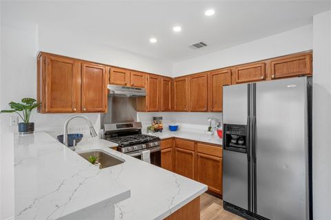 7705 Grovedale TRL Austin TX 78729