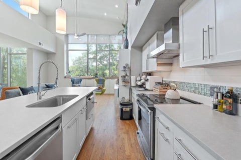 Tiny photo for 1600 Barton Springs RD #5406, Austin, TX 78704 (MLS # 3595126)