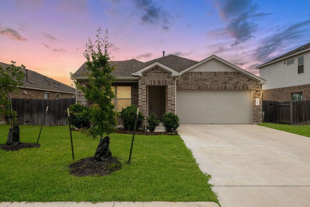 Photo of 21601 Quick Fox DR, Pflugerville, TX 78660 (MLS # 5904429)