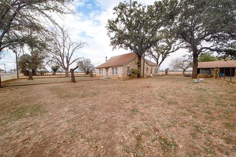 7400 State Highway 27 Comfort TX 78013
