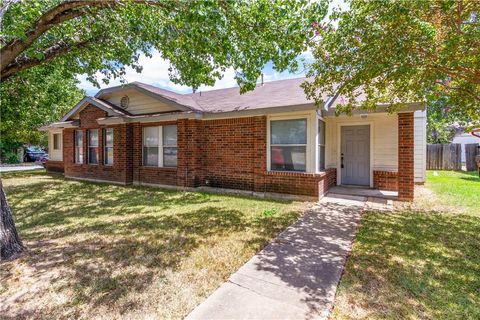 Photo of 903 Hyridge ST #903, Round Rock, TX 78664 (MLS # 7709459)