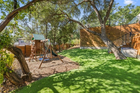 Tiny photo for 106 Nakoma DR, Lakeway, TX 78734 (MLS # 8665394)