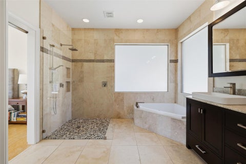 Tiny photo for 106 Nakoma DR, Lakeway, TX 78734 (MLS # 8665394)