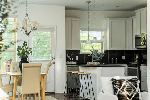 Tiny photo for 800 Totis RD, Austin, TX 78748 (MLS # 4001323)