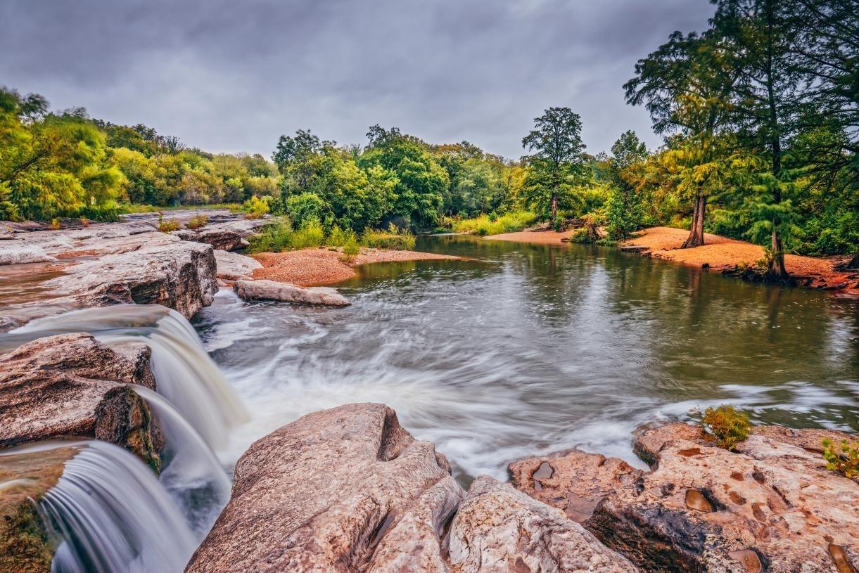 1108 Iron Willow Loop LOOP