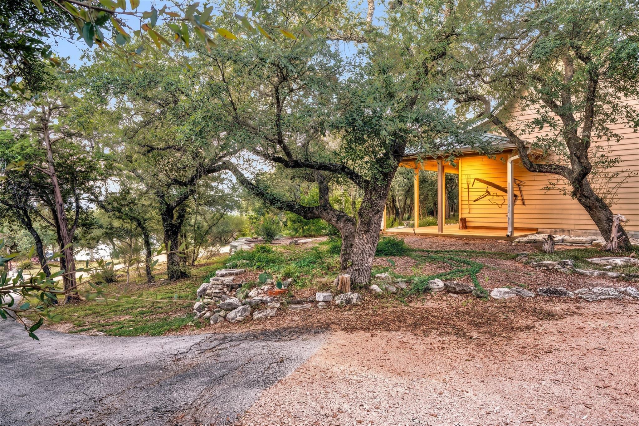 1761 Cottonwood RD