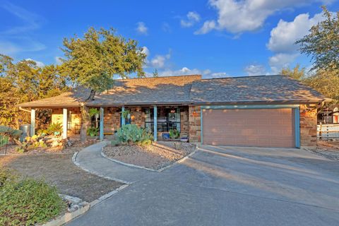 Photo of 10107 George Hill DR, Dripping Springs, TX 78620 (MLS # 5645030)