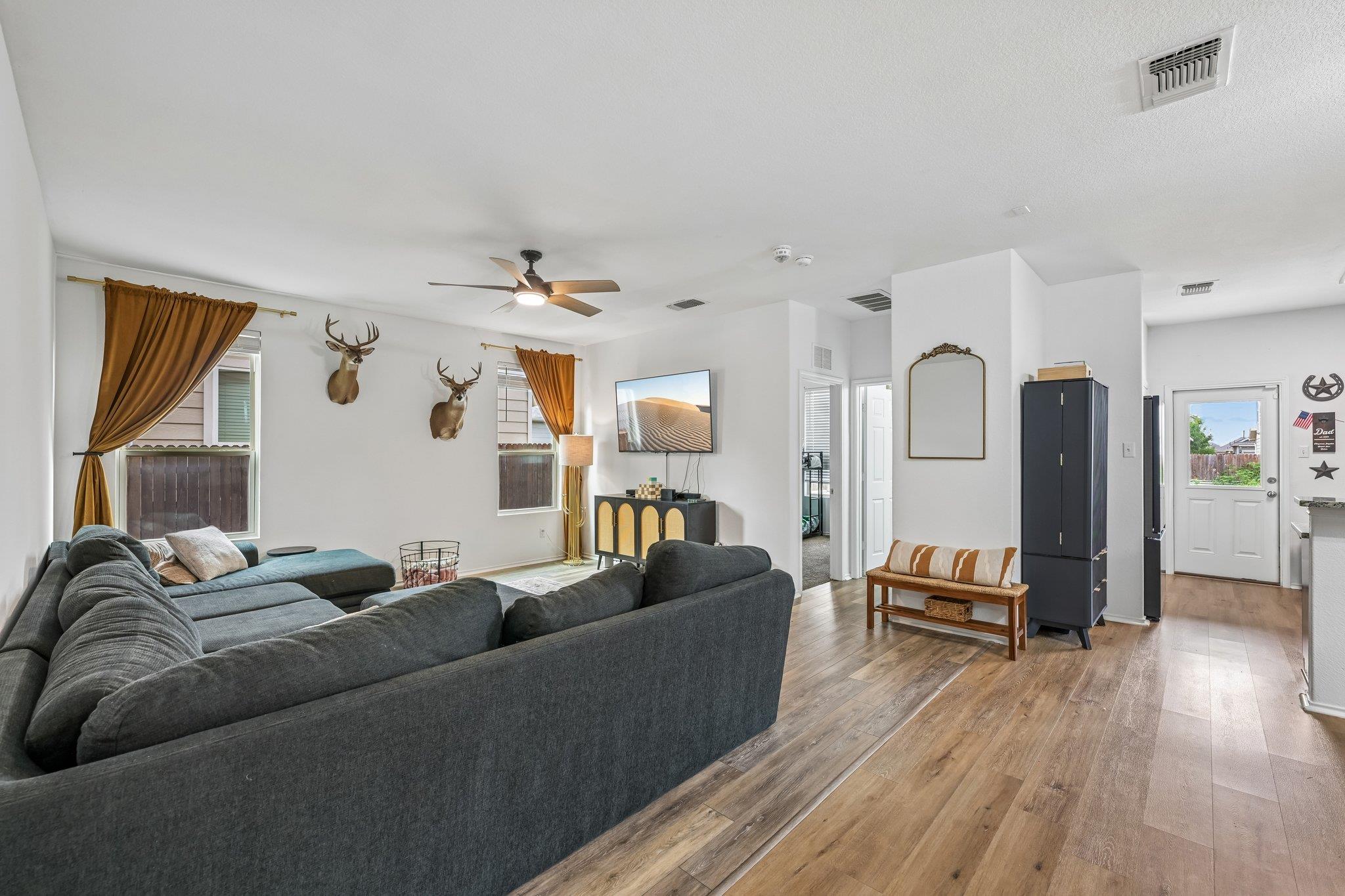 216 La Dera DR