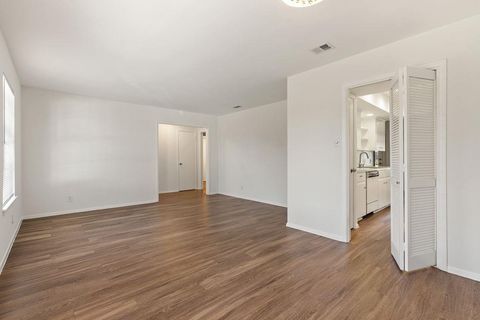 Tiny photo for 11918 Rennalee LOOP, Austin, TX 78753 (MLS # 1241337)